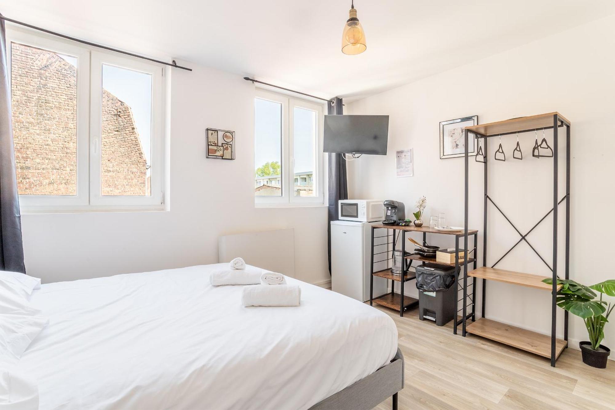 S&K Suite Grande Rue Roubaix - Chambre Spacieuse Et Sdb Privee - Netflix Et Cuisine ภายนอก รูปภาพ